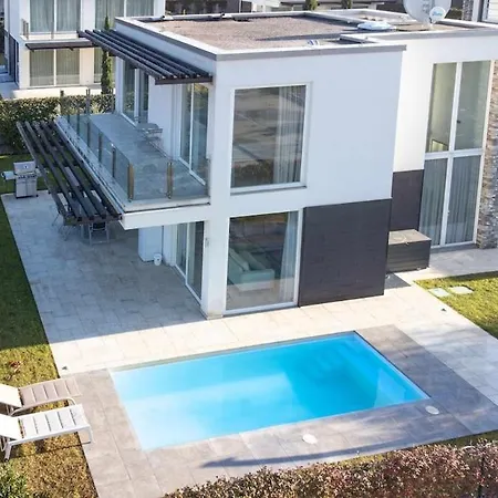 Petra With A Pool Villa Manerba del Garda