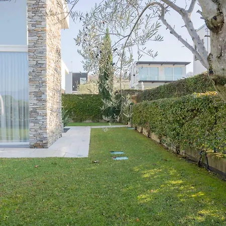 Villa Petra With A Pool Manerba del Garda